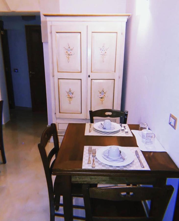 Lo Scrigno Barocco Bed and Breakfast Lecce Exteriör bild