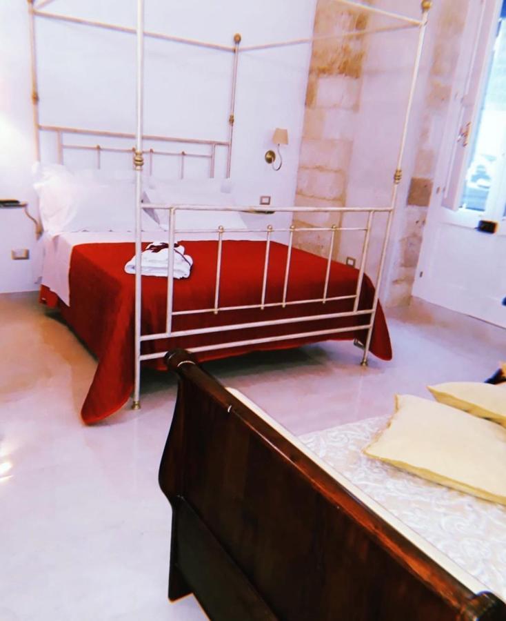 Lo Scrigno Barocco Bed and Breakfast Lecce Exteriör bild