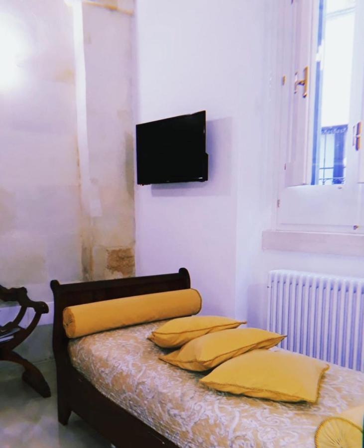Lo Scrigno Barocco Bed and Breakfast Lecce Exteriör bild