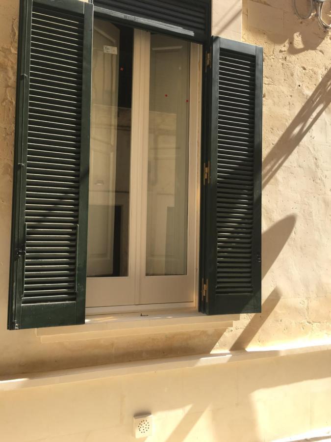 Lo Scrigno Barocco Bed and Breakfast Lecce Exteriör bild