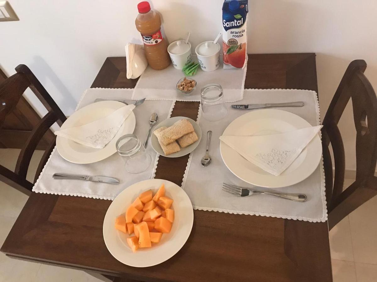 Lo Scrigno Barocco Bed and Breakfast Lecce Exteriör bild