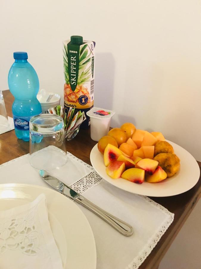 Lo Scrigno Barocco Bed and Breakfast Lecce Exteriör bild